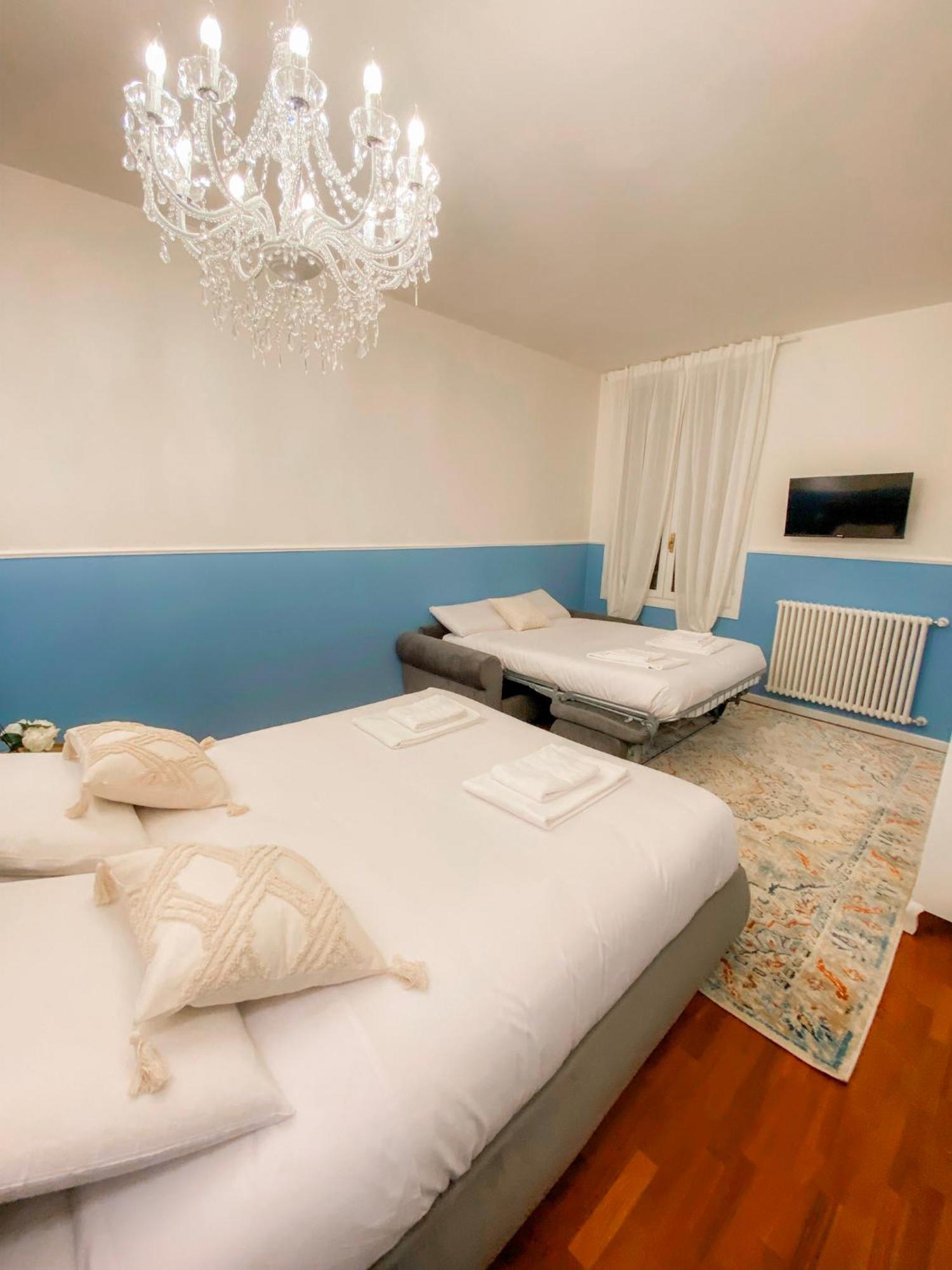 San Polo Luxury Suites In Венеція Екстер'єр фото