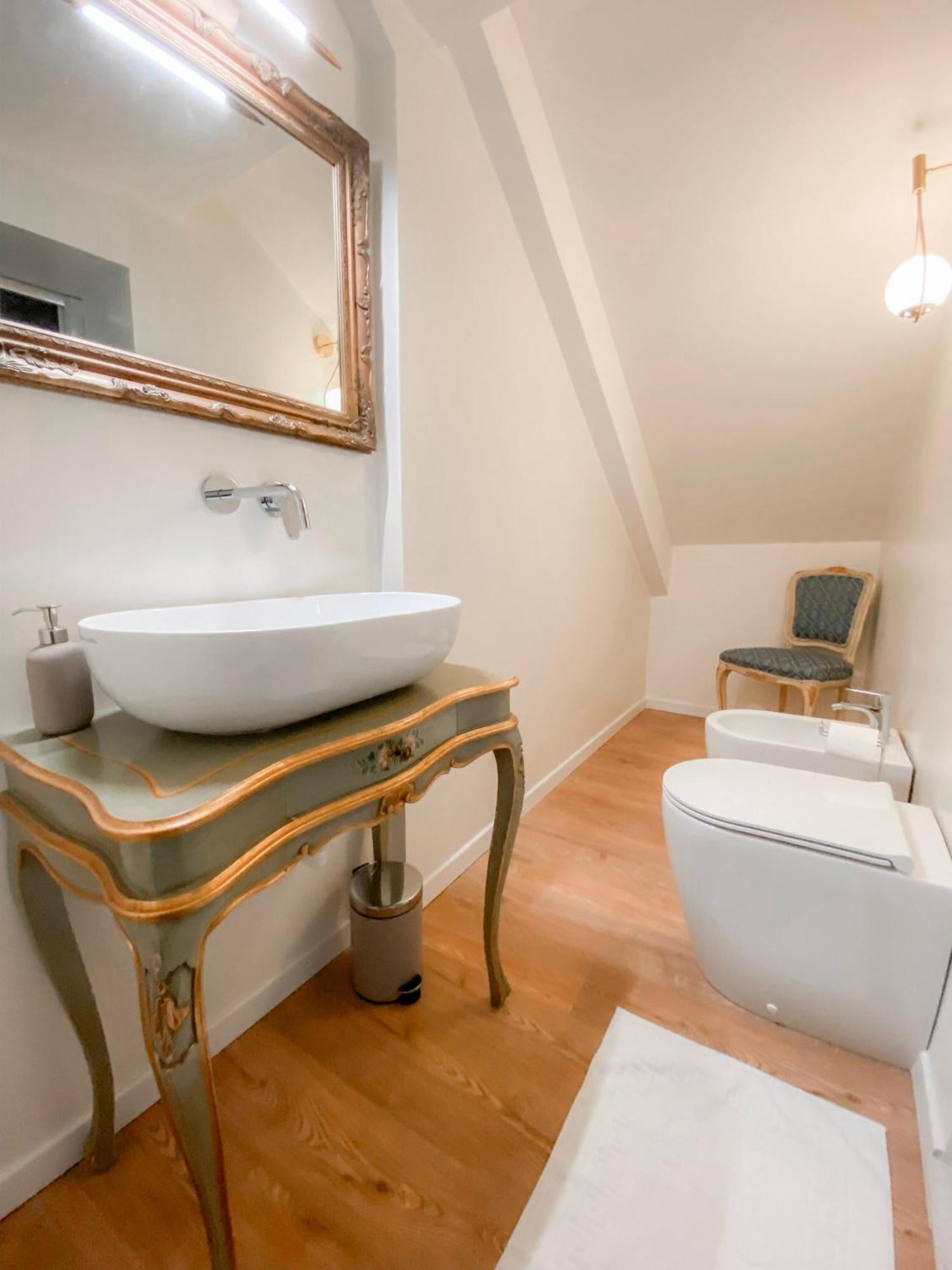 San Polo Luxury Suites In Венеція Екстер'єр фото